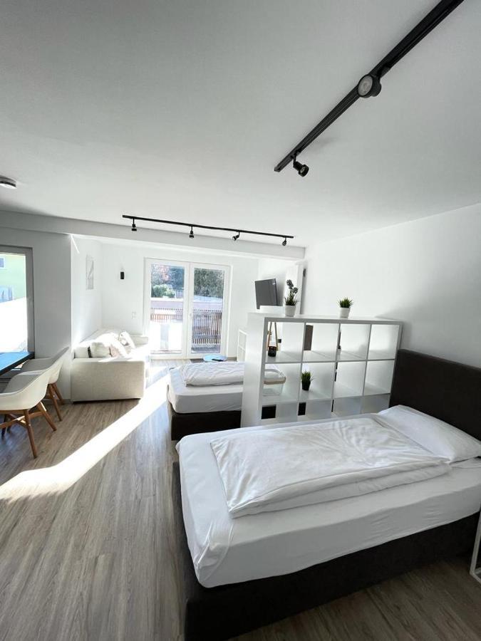 Gaestehaus Hirsch 93 Straubenhardt ภายนอก รูปภาพ